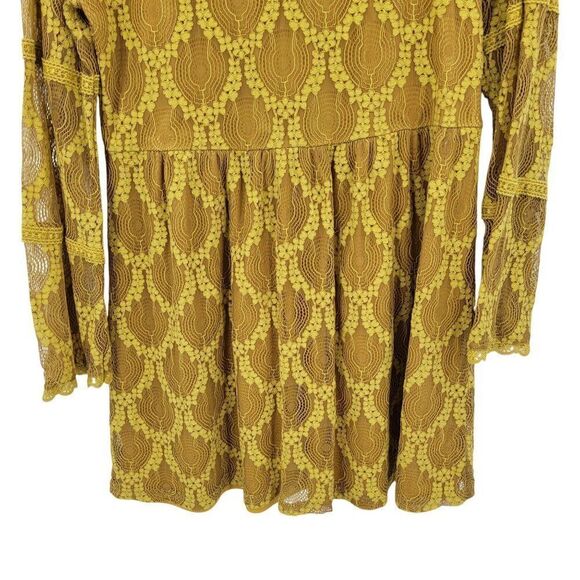 Xhilaration  Mustard Yellow Lace Bell Sleeve Dress L Tea Length Retro 70s Hippie - Picture 6 of 10
